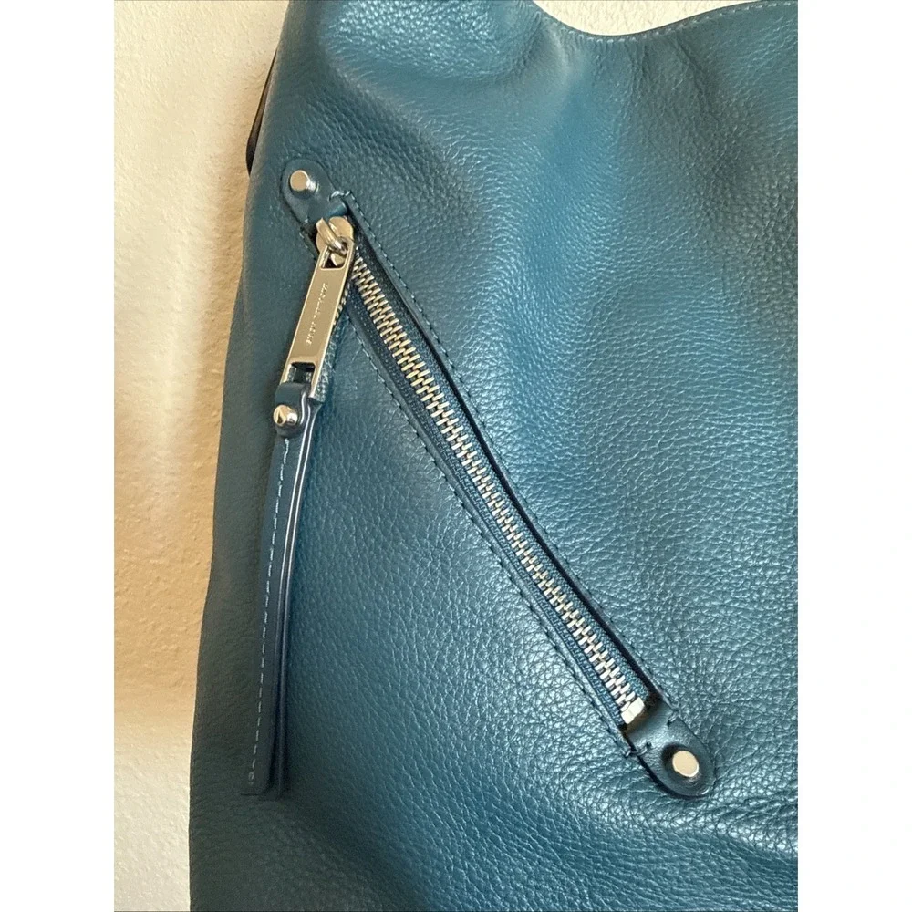 Michael Kors Evie Large Pebbled Leather Hobo Bag Silver‎ Tone Hardware-READ